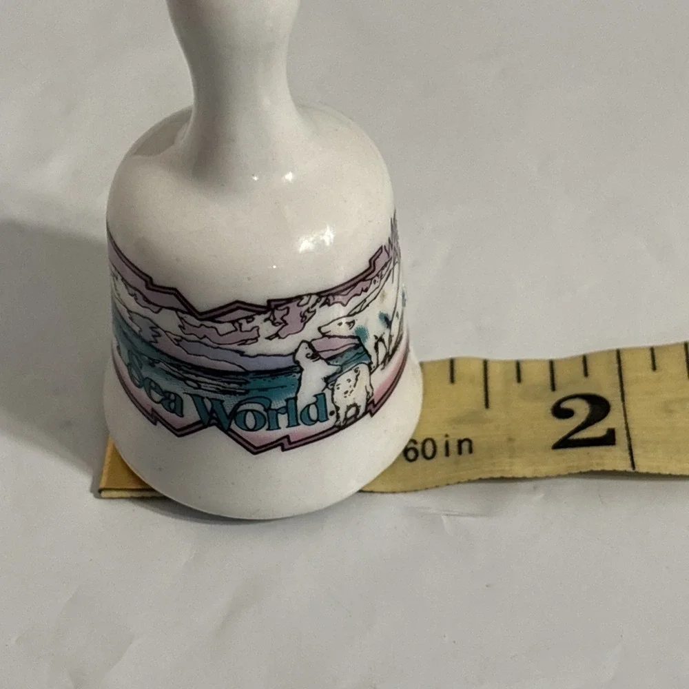 Wild Arctic Sea World Polar Bear Dinner Collectible Bell Used‎ Souvenir